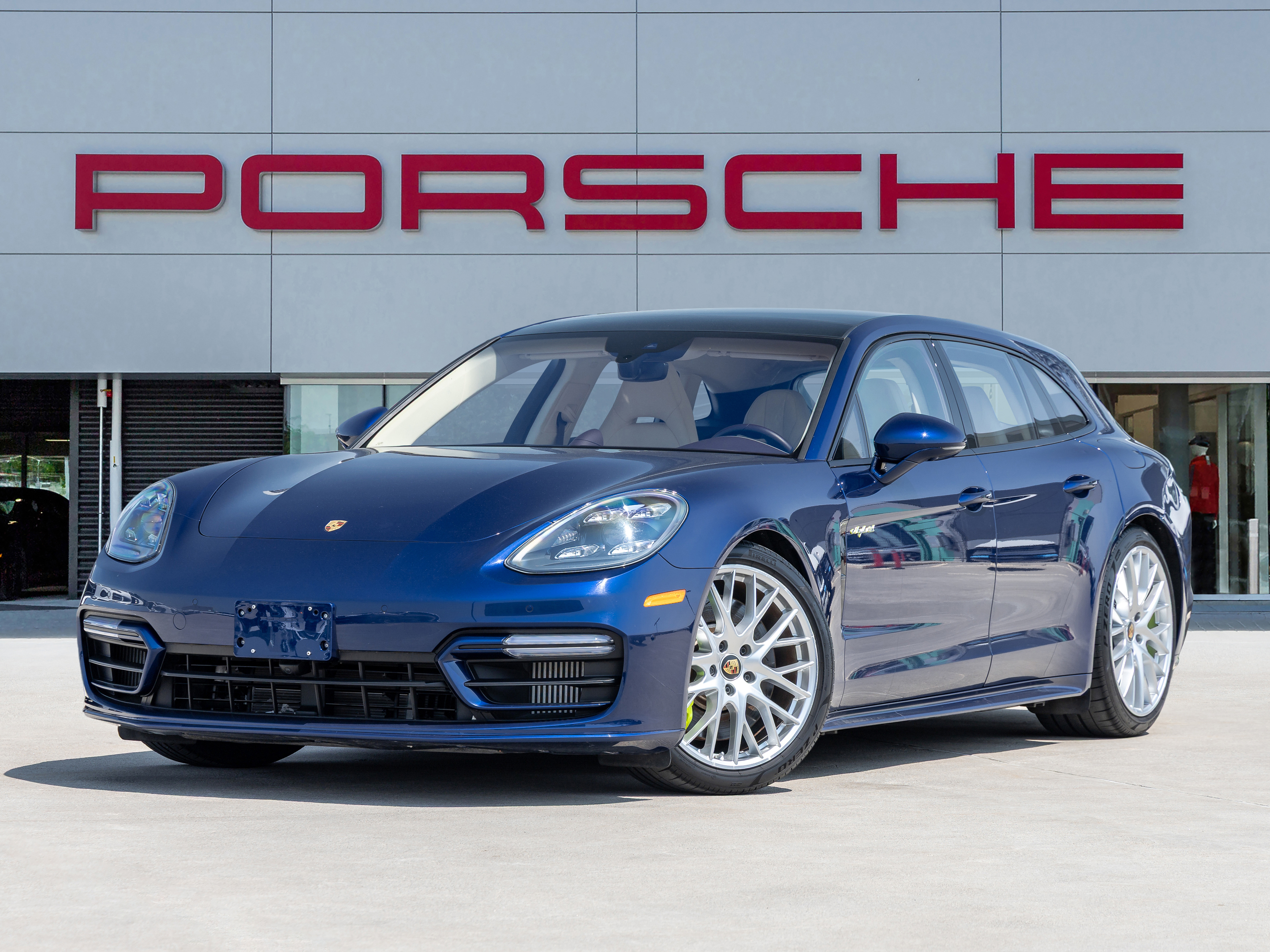 2023 Porsche Panamera 4S E-Hybrid Sport Turismo | 552 Horsepower
