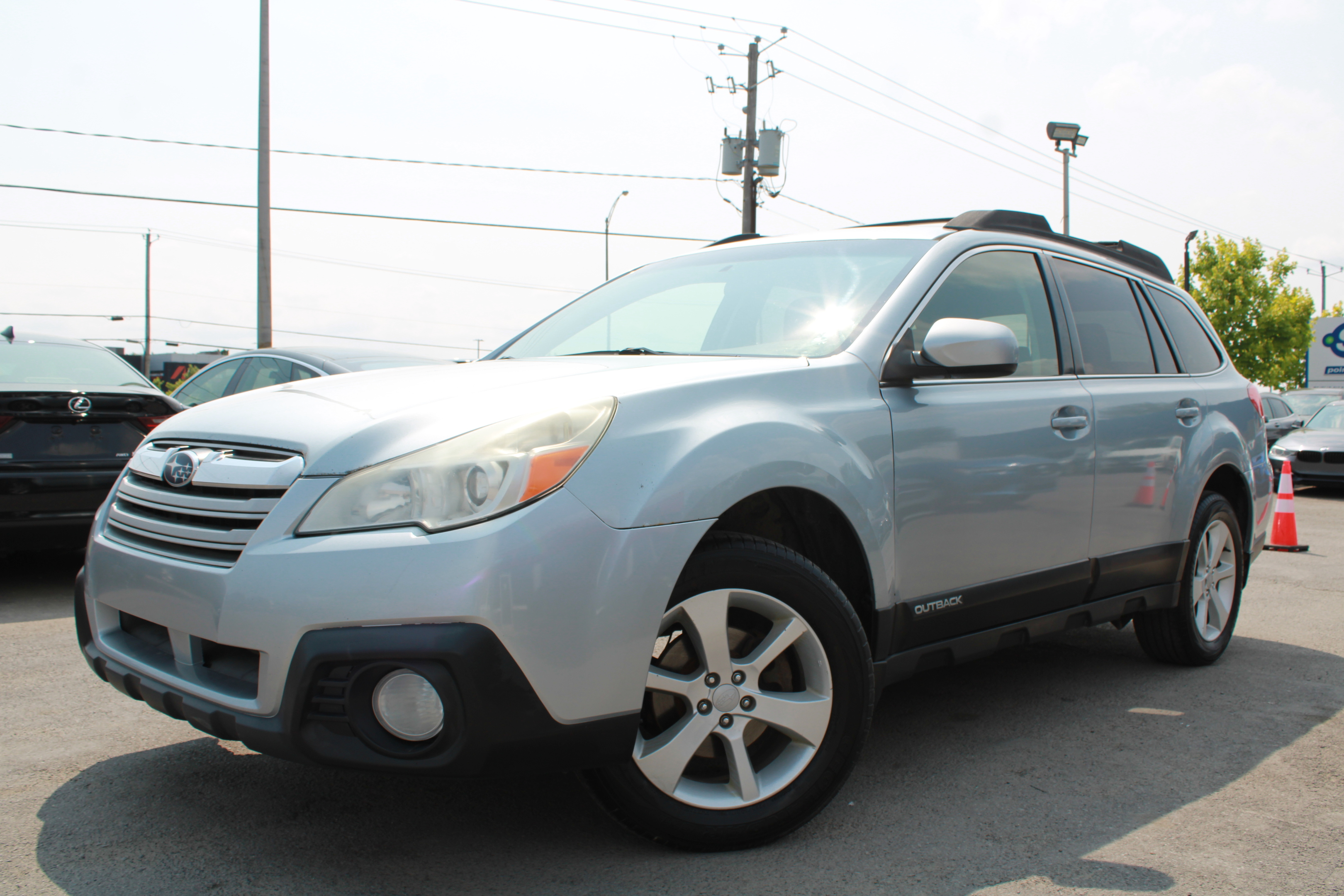 2013 Subaru Outback 2.5i Touring, MAGS, BLUETOOTH, A/C, CRUISE CONTROL