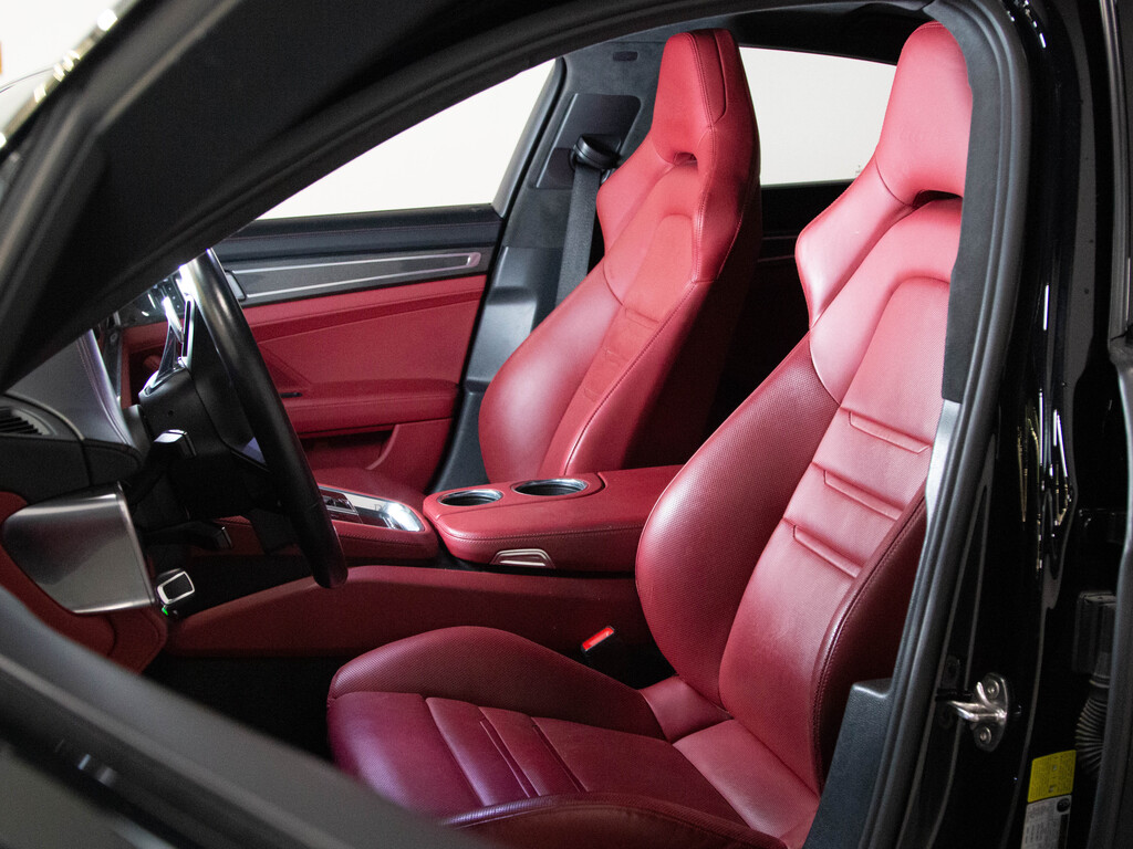 2019 Porsche Panamera Turbo, Toronto, Cash