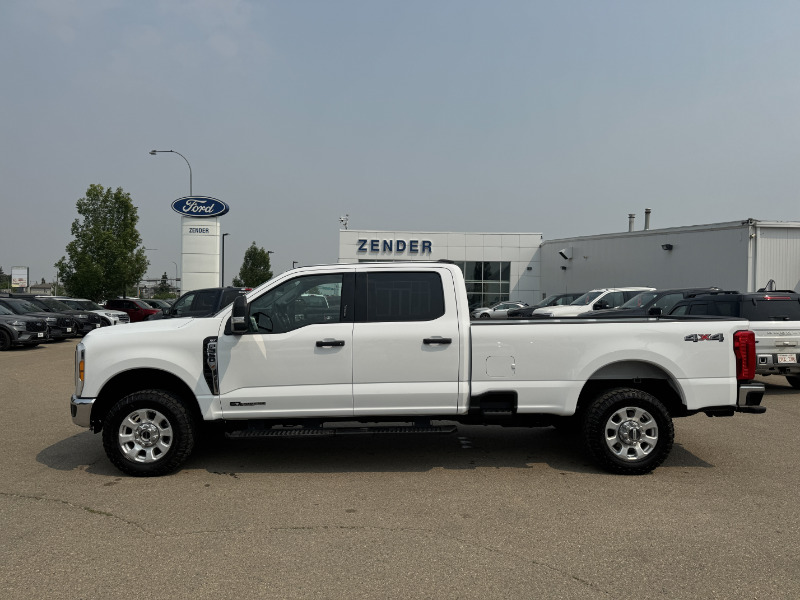 2023 Ford F-350 XLT