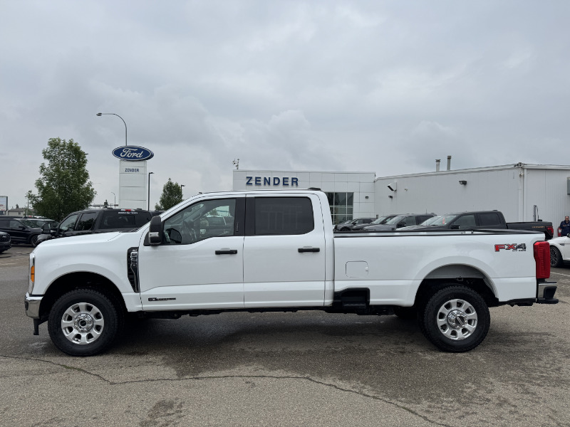 2023 Ford F-350 XLT