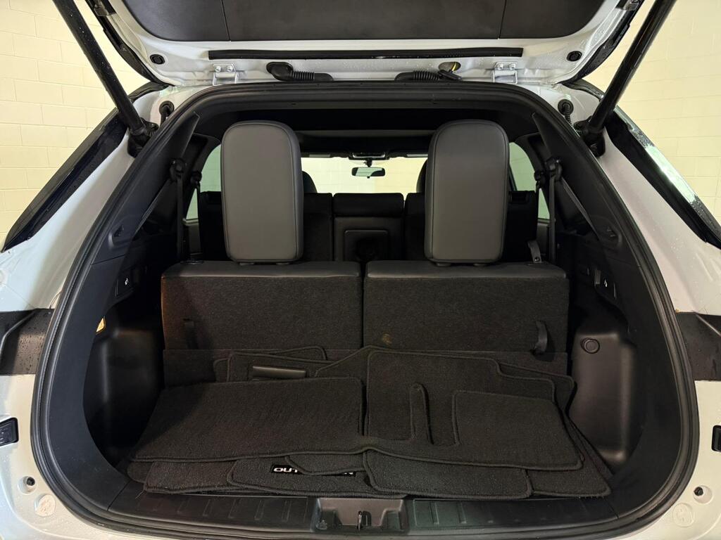 2023 Mitsubishi Outlander SE, Vancouver, Cash