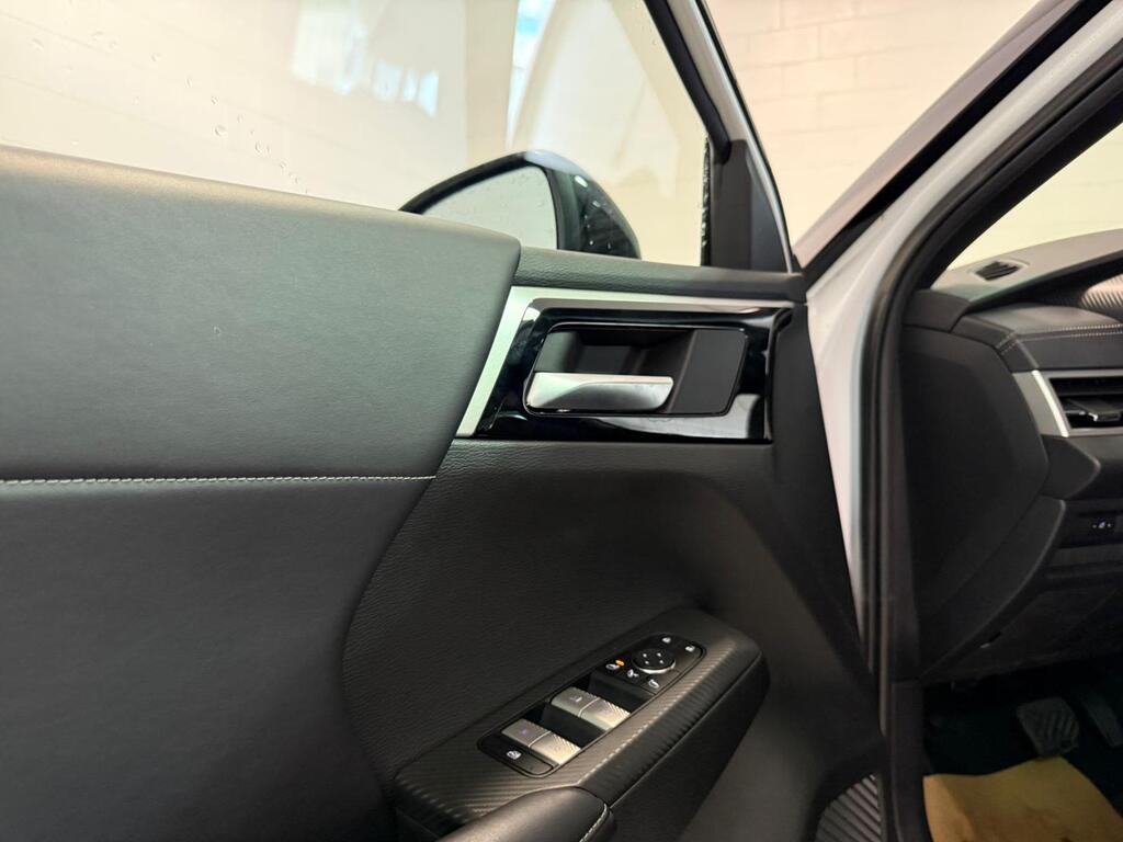 2023 Mitsubishi Outlander SE, Vancouver, Cash