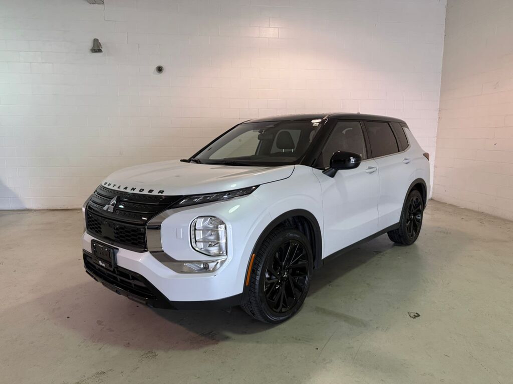 2023 Mitsubishi Outlander SE, Vancouver, Cash