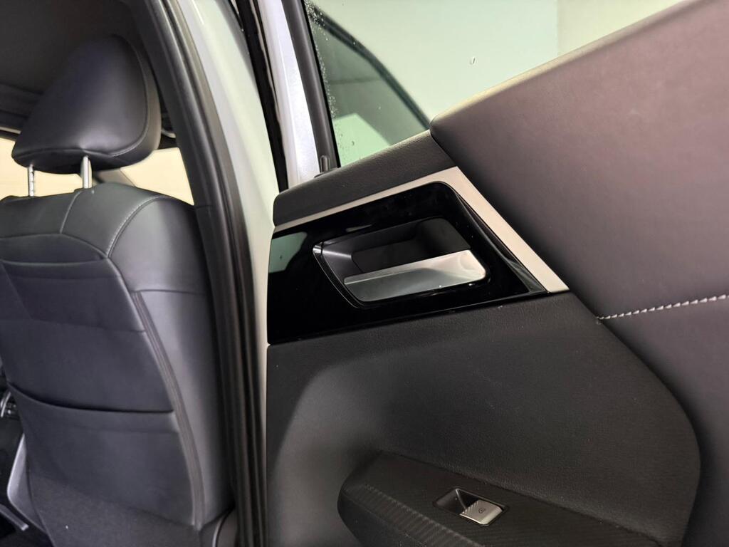 2023 Mitsubishi Outlander SE, Vancouver, Cash