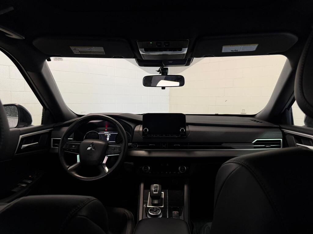 2023 Mitsubishi Outlander SE, Vancouver, Cash