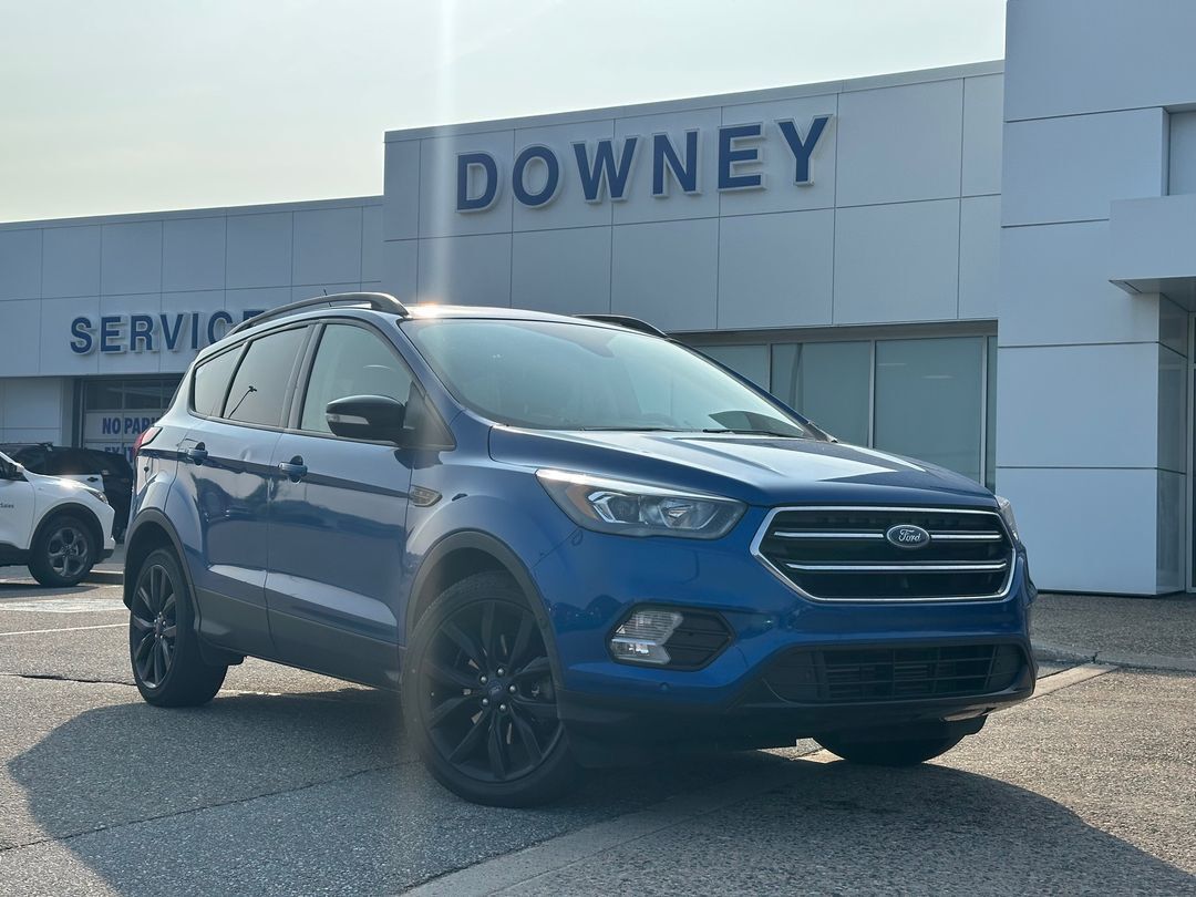 2019 Ford Escape Titanium - 4WD   REMOTE START   REARVIEW CAMERA