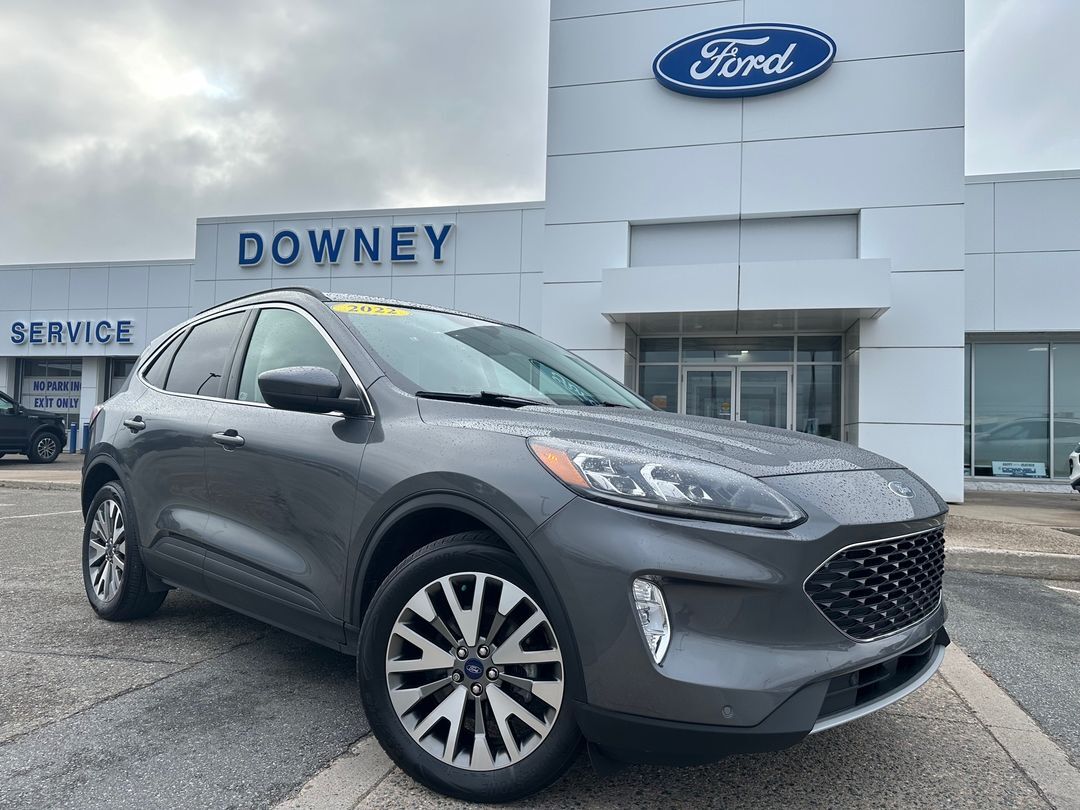 2022 Ford Escape Titanium Hybrid - AWD   HYBRID EFFICIENCY   REARVI