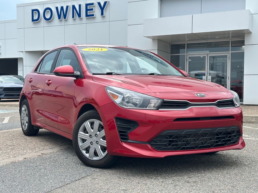 2021 Kia Rio 5-door LX Premium - COMPACT, STYLISH, AND READY TO ROLL! 