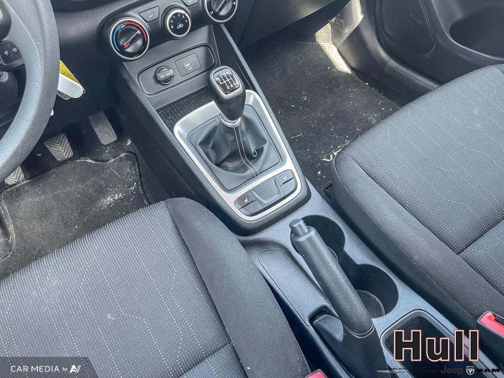 2021 Hyundai Venue Essential Manual, Toronto, Cash