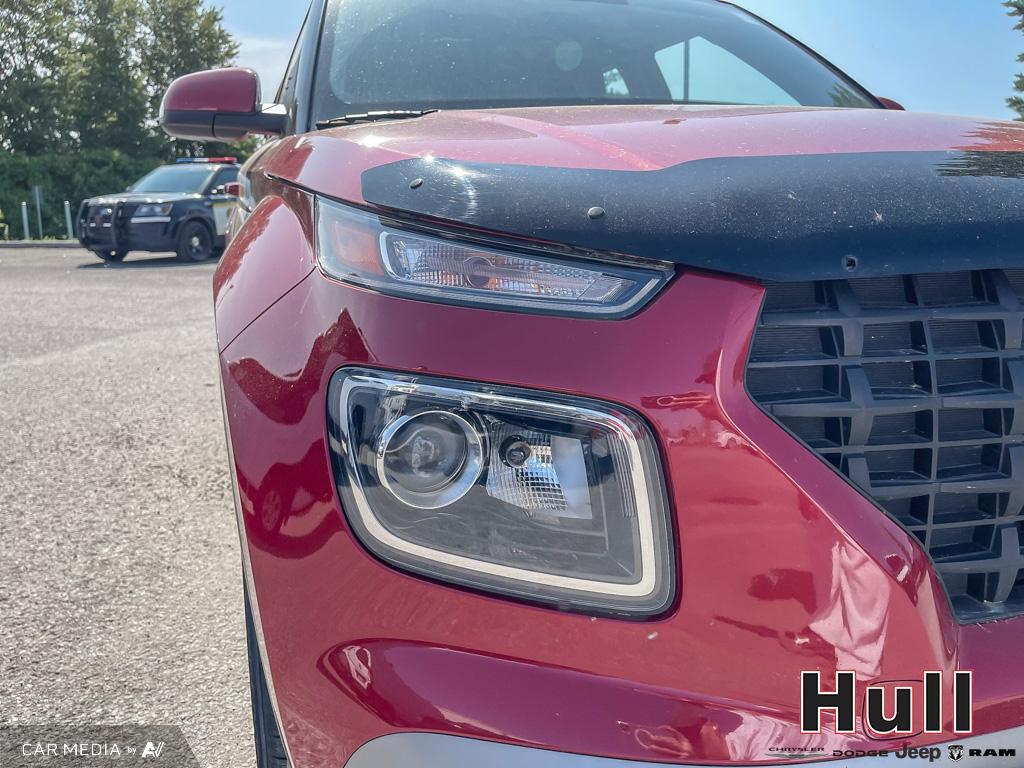 2021 Hyundai Venue Essential Manual, Toronto, Cash