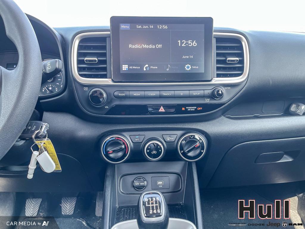 2021 Hyundai Venue Essential Manual, Toronto, Cash
