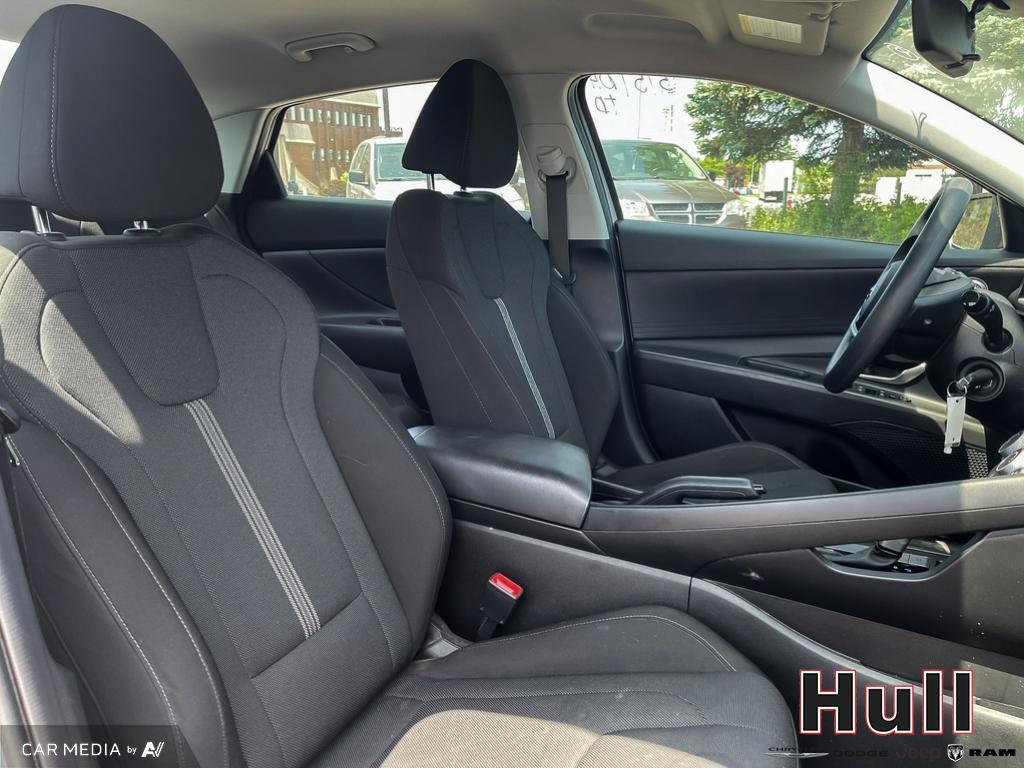 2023 Hyundai Elantra Essential IVT with Hyundai SmartSense Package, Toronto, Cash