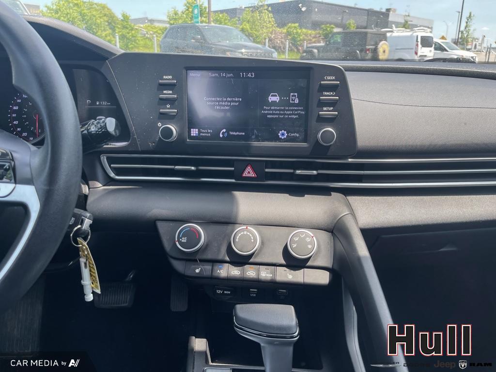 2023 Hyundai Elantra Essential IVT with Hyundai SmartSense Package, Toronto, Cash