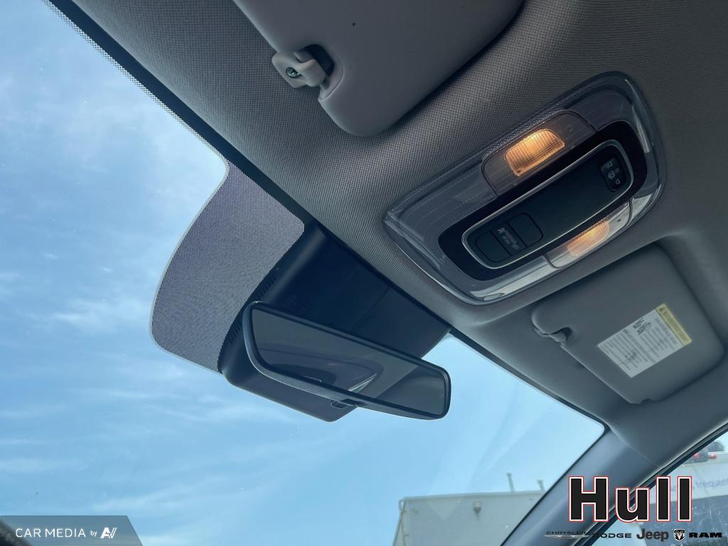 2023 Hyundai Elantra Essential IVT with Hyundai SmartSense Package, Toronto, Cash