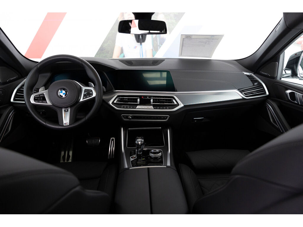 2023 BMW X6 xDrive40i, Vancouver, Cash