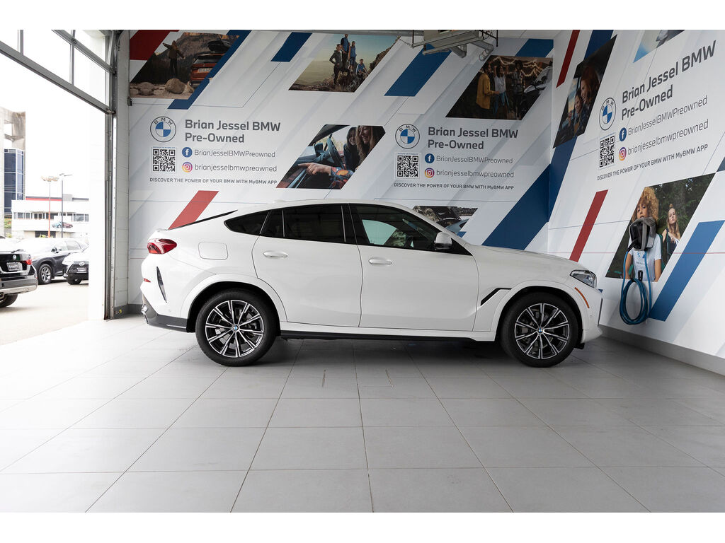 2023 BMW X6 xDrive40i, Vancouver, Cash