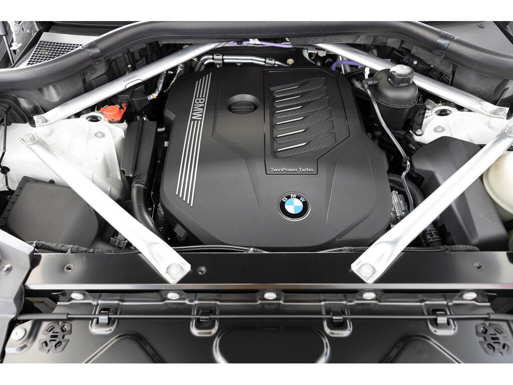 2023 BMW X6 xDrive40i, Vancouver, Cash