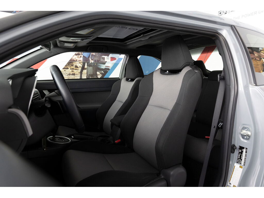 2015 Scion tC , Vancouver, Cash
