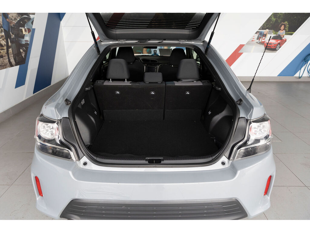 2015 Scion tC , Vancouver, Cash