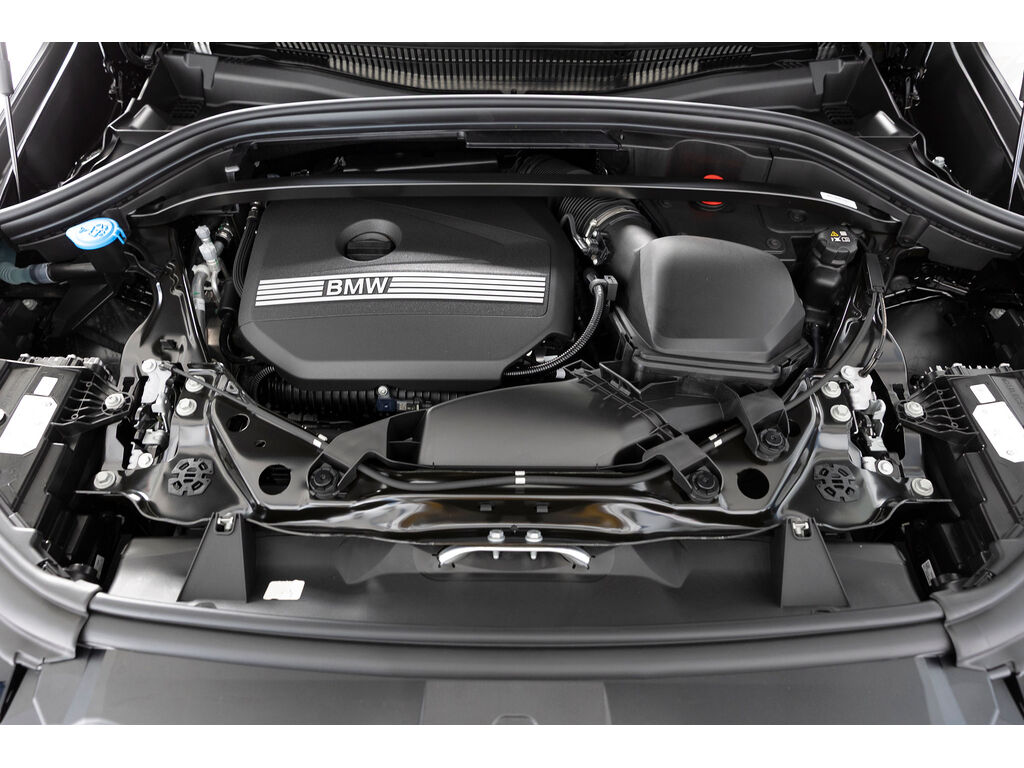 2024 BMW X1 xDrive28i, Vancouver, Cash