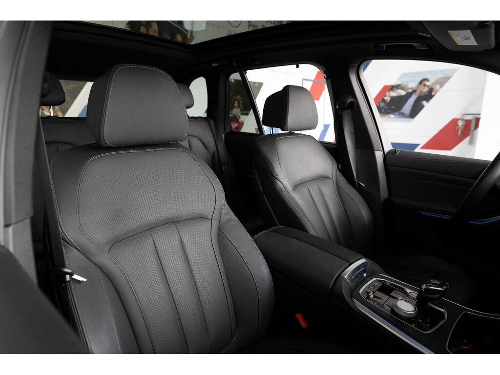 2022 BMW X5 PHEV xDrive45e, Vancouver, Cash