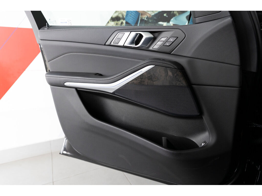 2022 BMW X5 PHEV xDrive45e, Vancouver, Cash