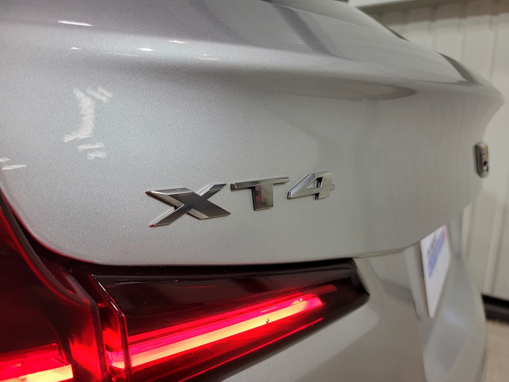 Cadillac XT4 2021