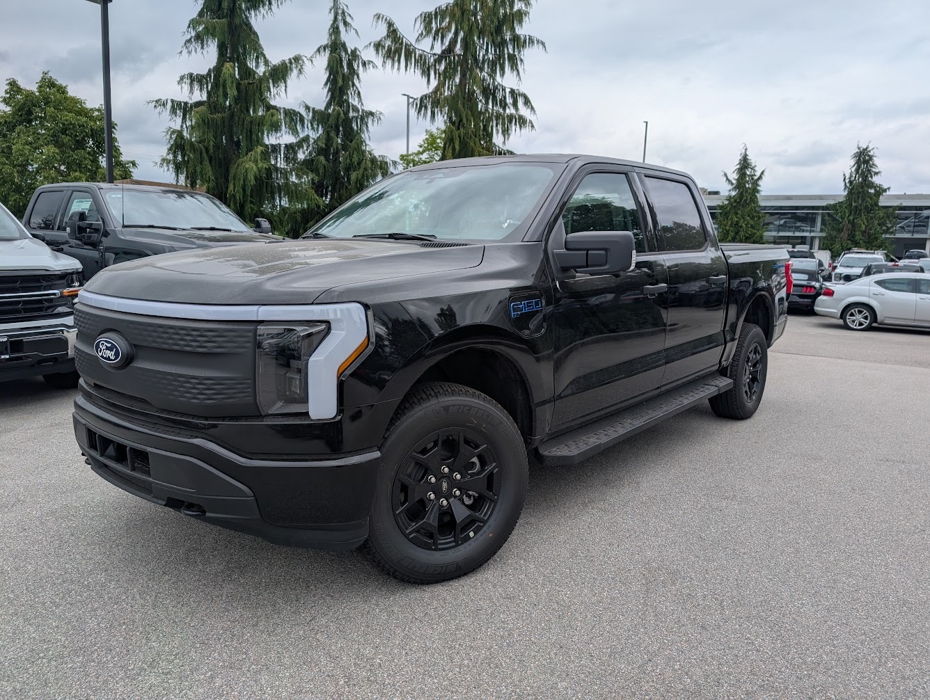 2025 Ford F-150 Lightning XLT - Spray-in Liner, Floor Liners