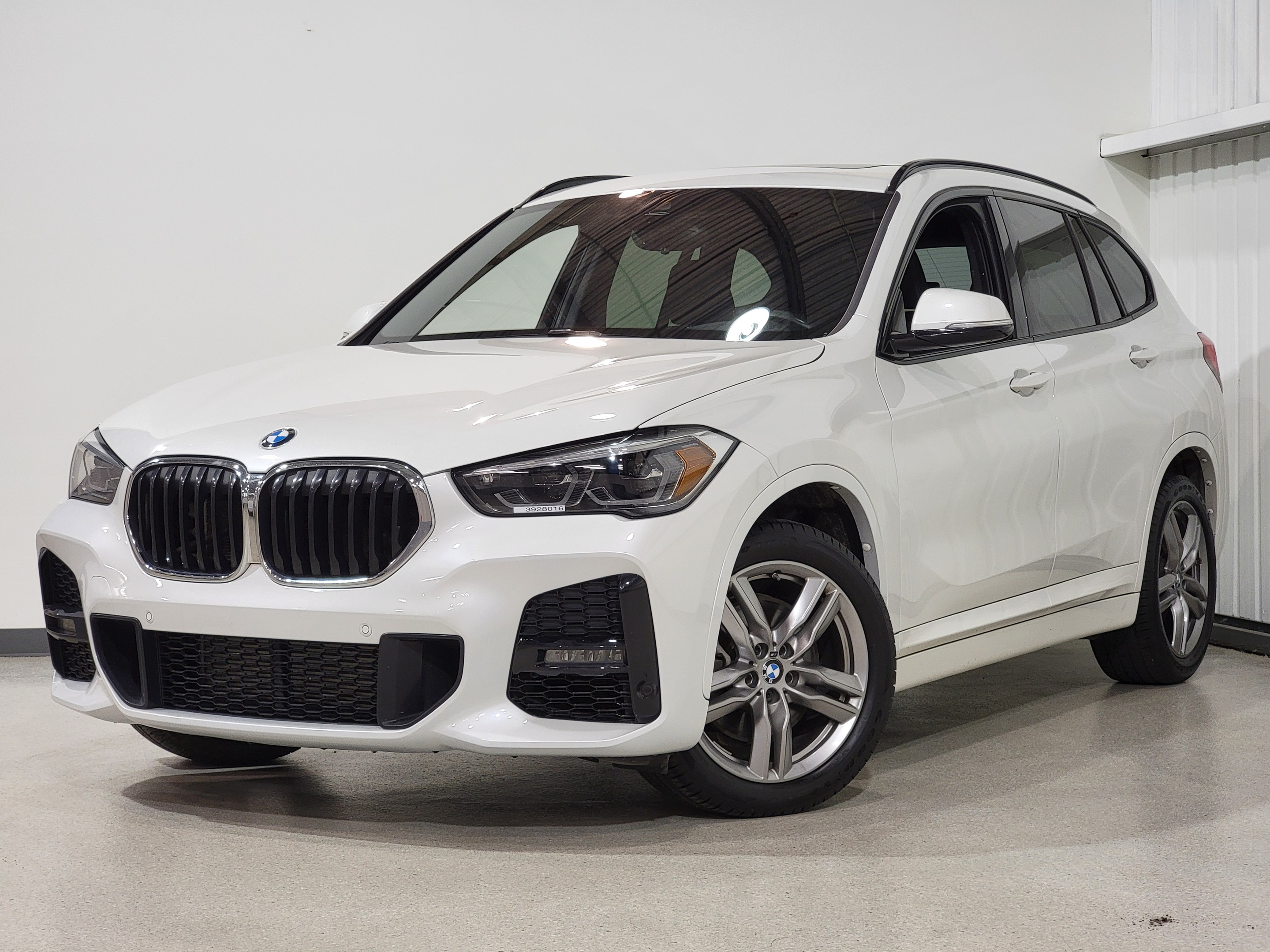 2021 BMW X1 xDrive28i/Cuir/Toit panoramique/Sièges chauffants