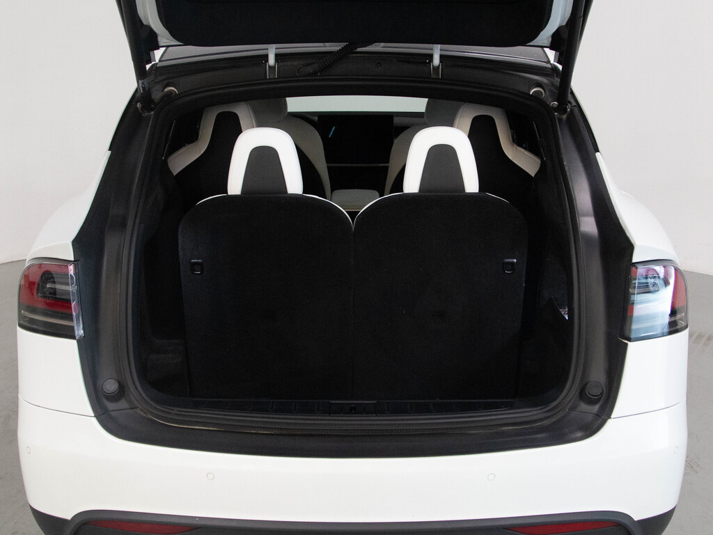2023 Tesla Model X Plaid, Toronto, Cash