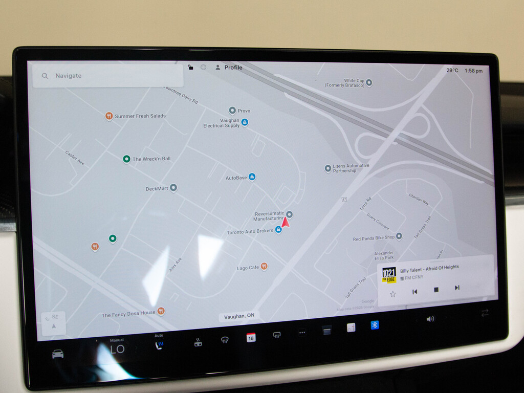 2023 Tesla Model X Plaid, Toronto, Cash