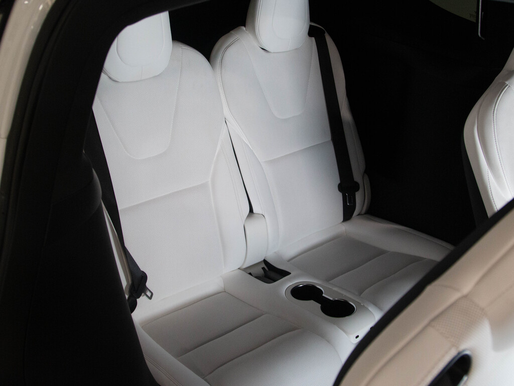 2023 Tesla Model X Plaid, Toronto, Cash