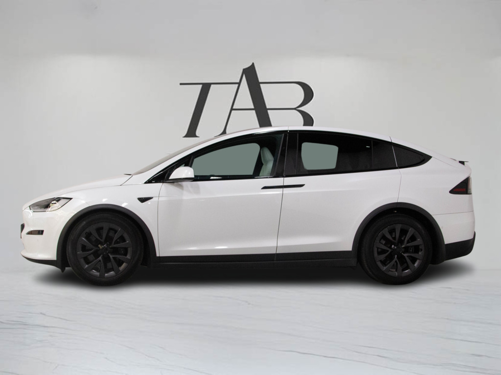 2023 Tesla Model X Plaid, Toronto, Cash