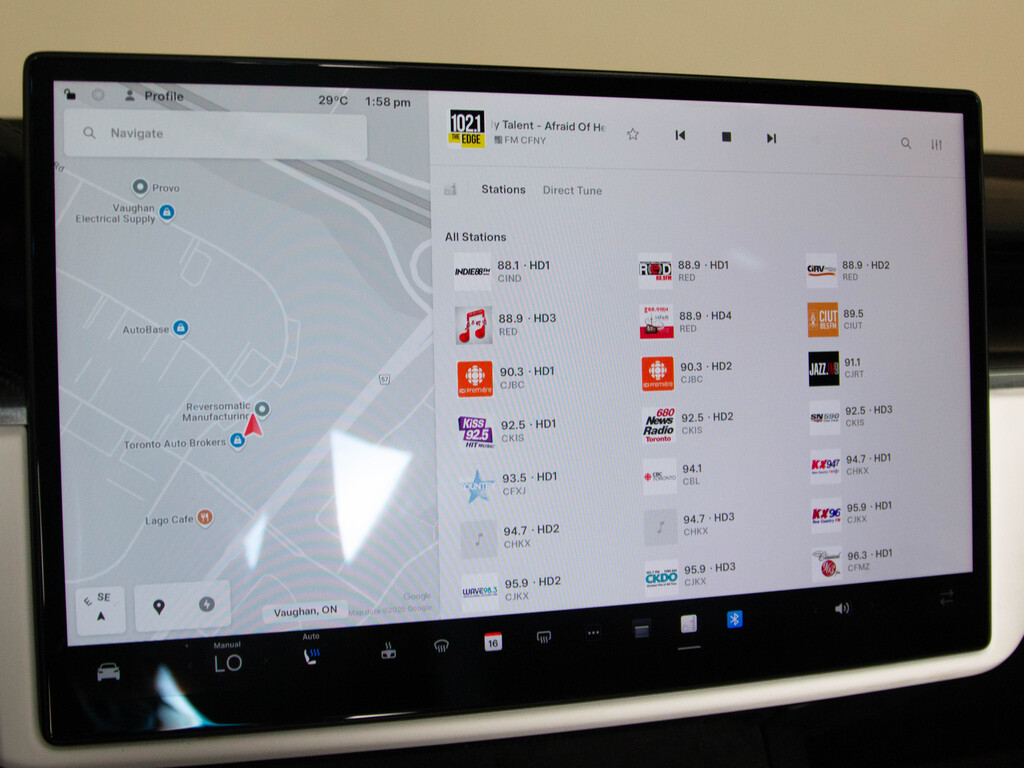 2023 Tesla Model X Plaid, Toronto, Cash