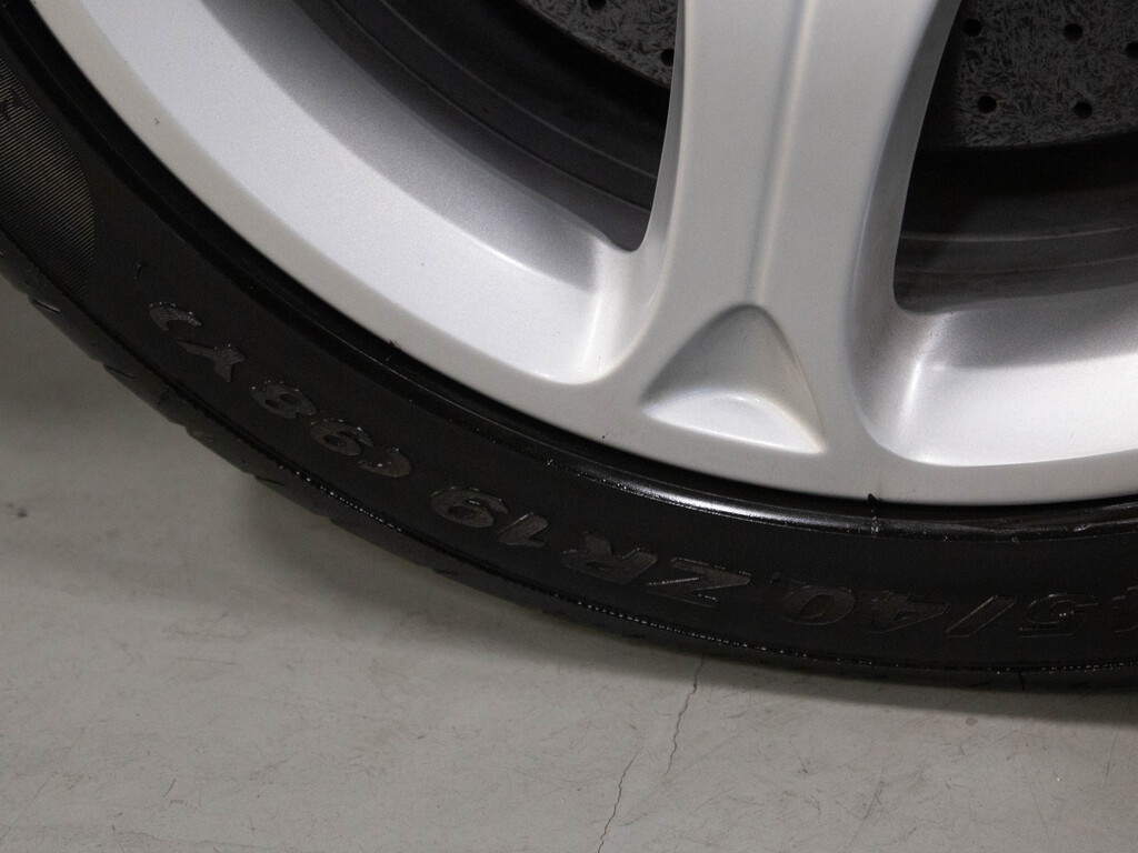 2011 Ferrari California CONVERTIBLE   PINIFARINA   19" RIM, Toronto, Cash