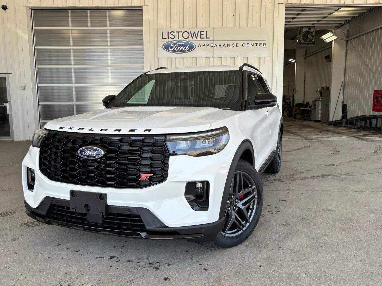 2025 Ford Explorer ST