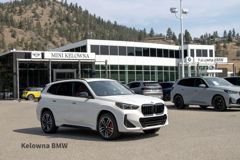 2025 BMW X1 xDrive28i