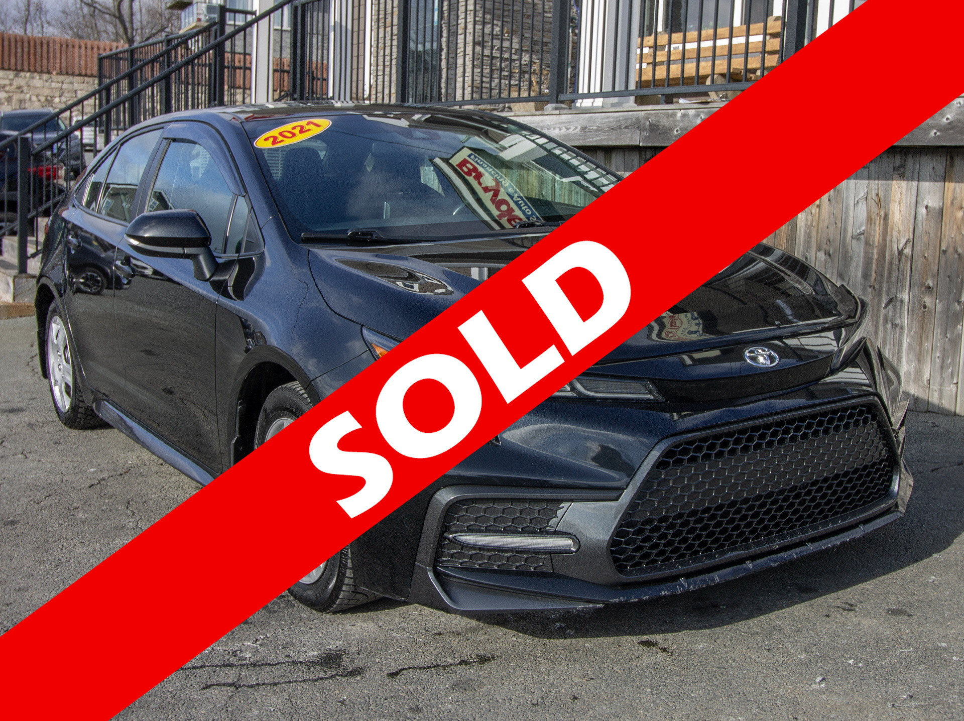 2021 Toyota Corolla [SOLD] | SUNROOF | HEATED SEATS | ALLOY'S | LOW FI