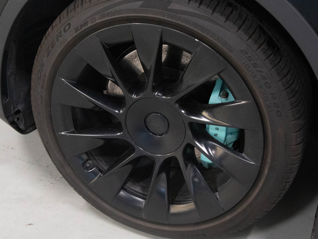 2021 Tesla Model Y Long Range, Toronto, Cash