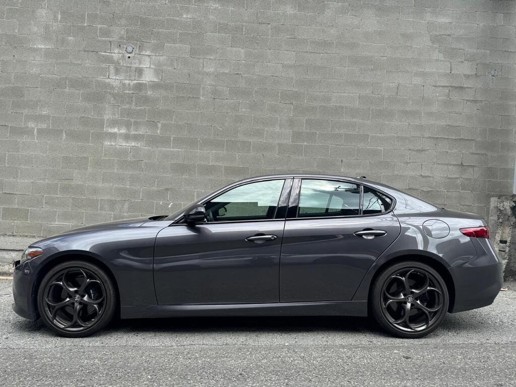 2021 Alfa Romeo Giulia Ti Sport AWD, Vancouver, Cash