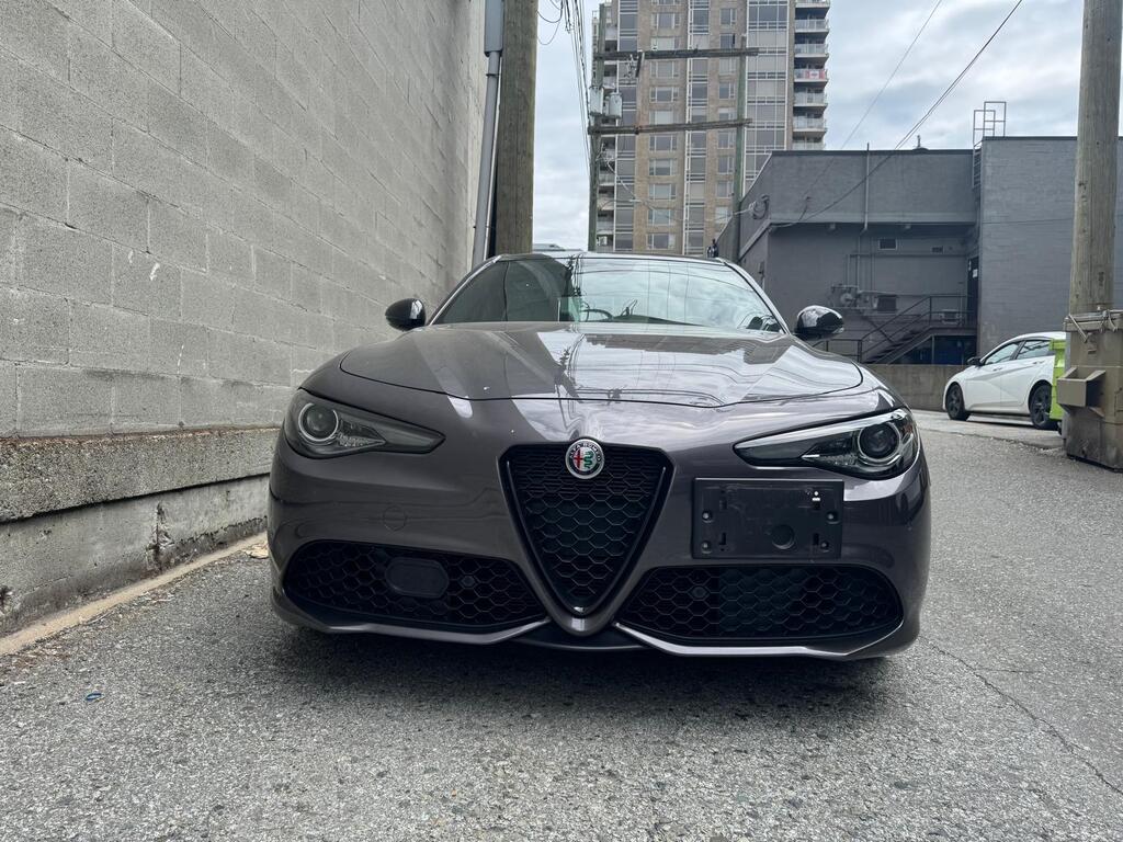 2021 Alfa Romeo Giulia Ti Sport AWD, Vancouver, Cash