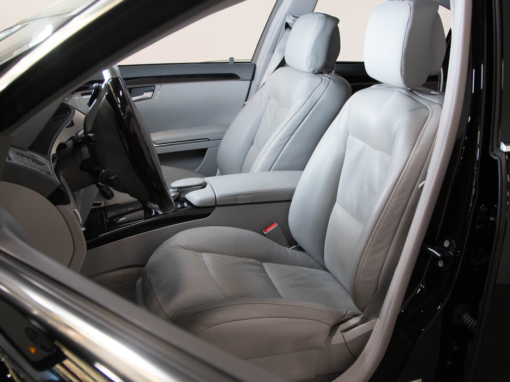 2011 Mercedes-Benz S 550 4MATIC, Toronto, Cash