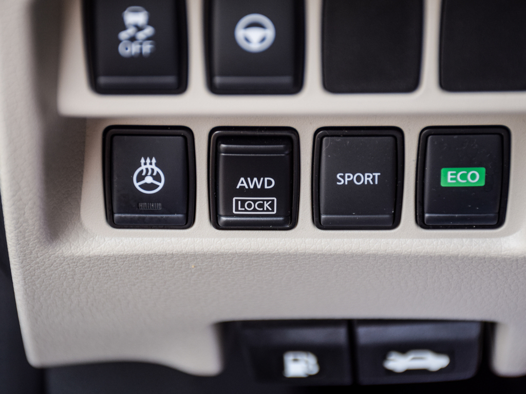 2023 Nissan Qashqai SL, Toronto, Cash