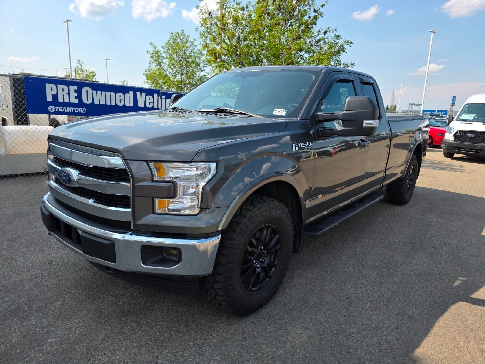 2017 Ford F-150 5.0L V8 ENG, LARIAT, TRAILER TOW PKG, REMOTE START