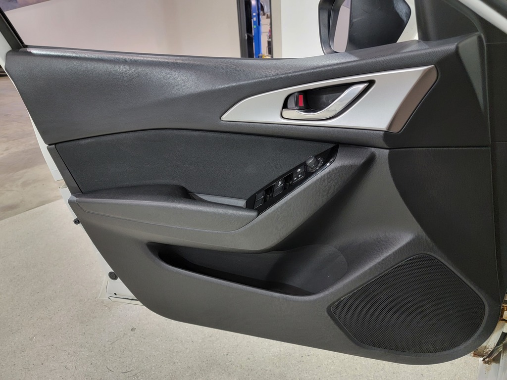 Mazda Mazda3 Sport 2018