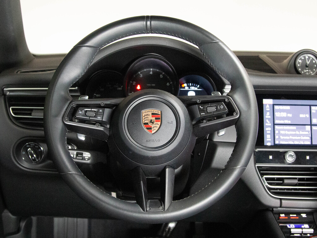 2023 Porsche Macan T, Toronto, Cash