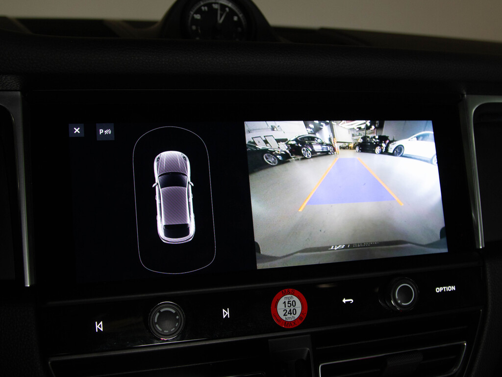 2023 Porsche Macan T, Toronto, Cash