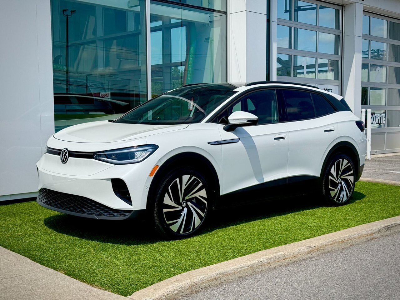 2024 Volkswagen ID.4 Pro S ID.4avec toit pano, CarPlay sans fil et jant