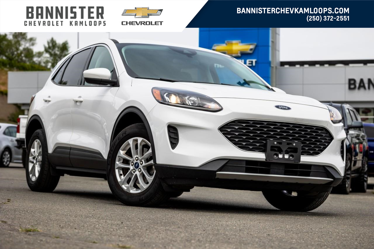2021 Ford Escape SE